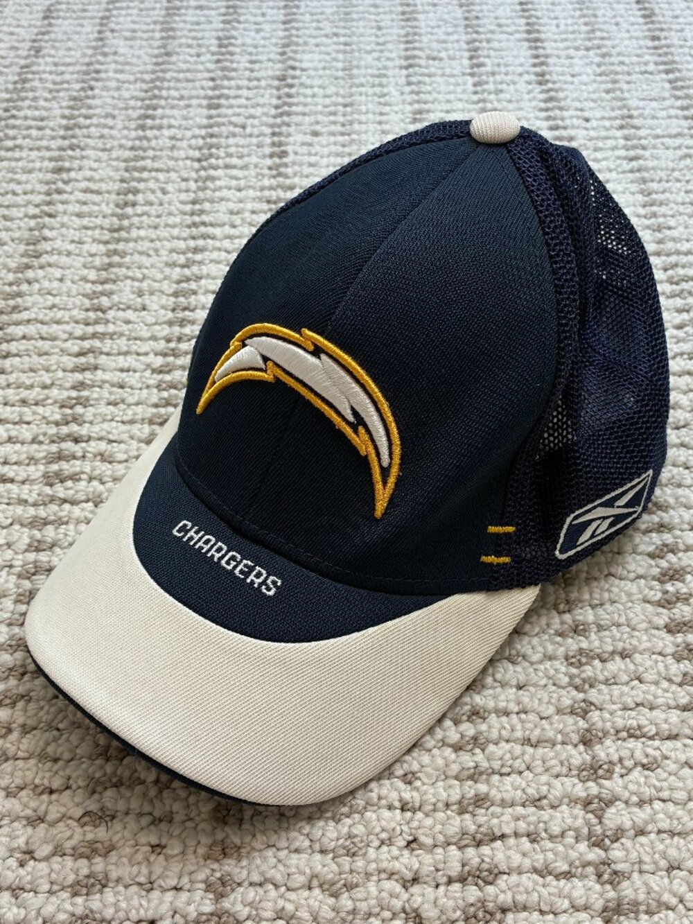 Reebok San Diego Los Angeles Chargers NFL Mesh Back Flex Fit Trucker Hat Cap